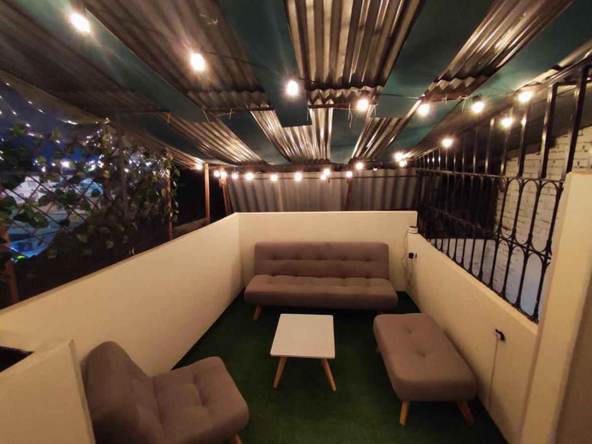 Baruch Capsula Hotel Bogota Bagian luar foto